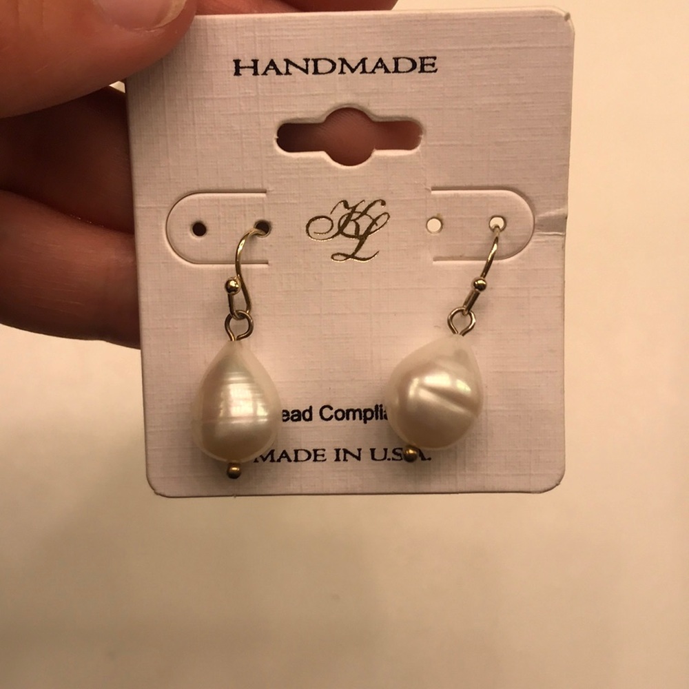Pearl earrings